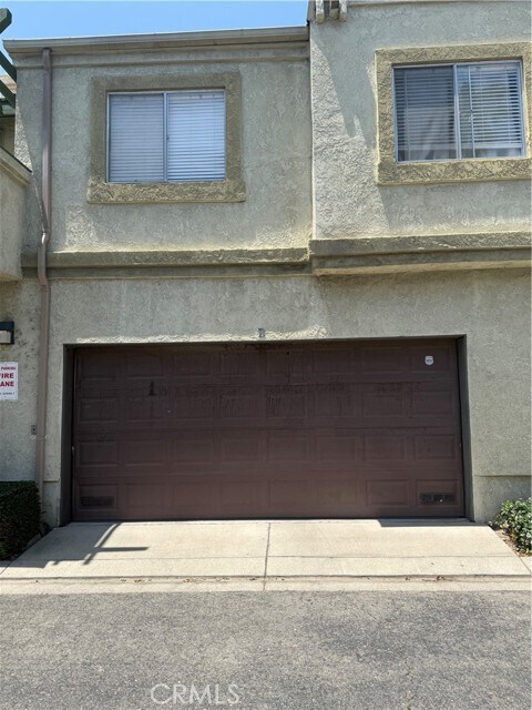 Building Photo - 10226 Chaparral Way