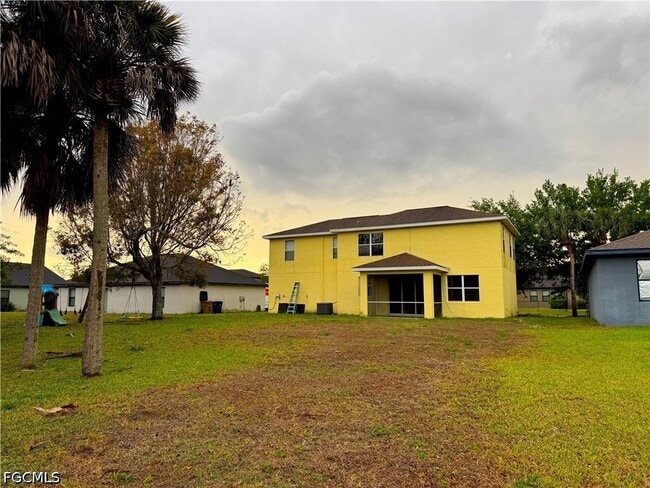 Building Photo - 117 Shadow Lakes Dr