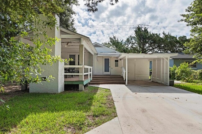 Building Photo - 106 Arredondo Ave