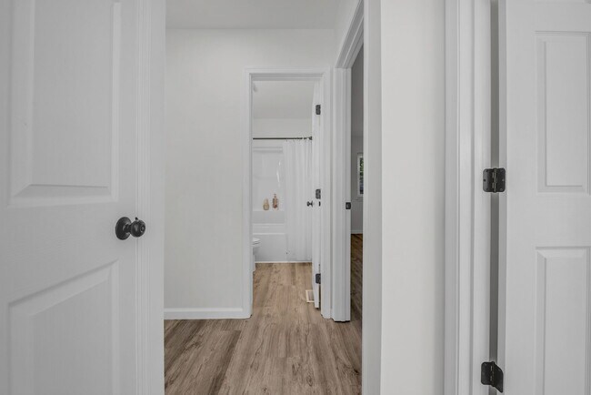 Building Photo - 5028 Halwell Dr