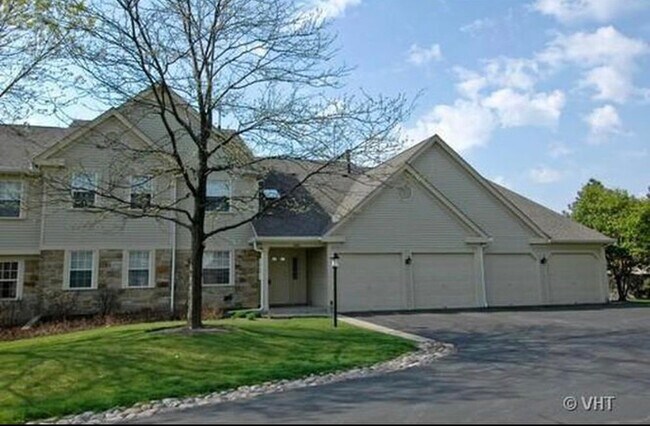 Primary Photo - 2403 Mallow Ct