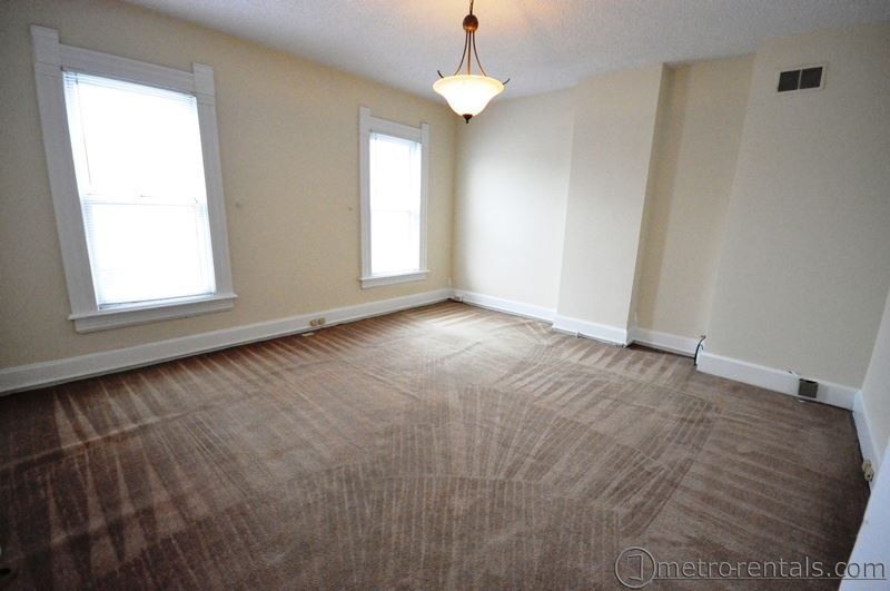 Living Room - 511 Mohawk St