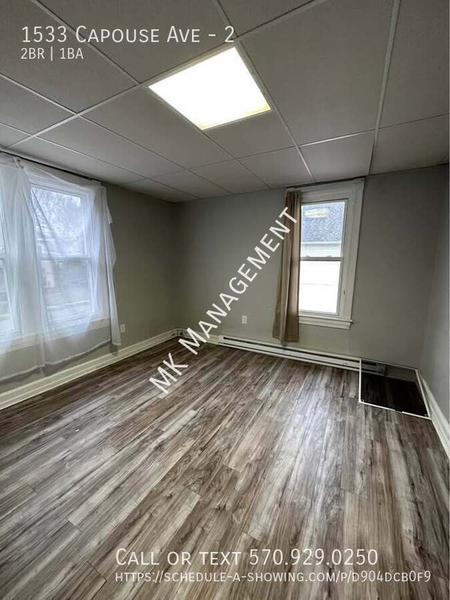 Building Photo - 1533 Capouse Ave