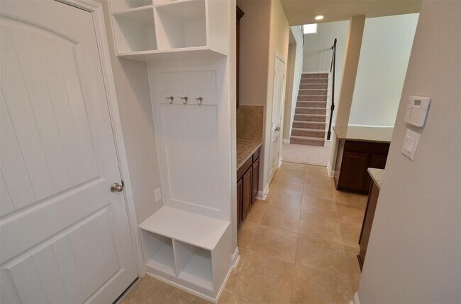 Building Photo - 19255 Presa Canyon Dr