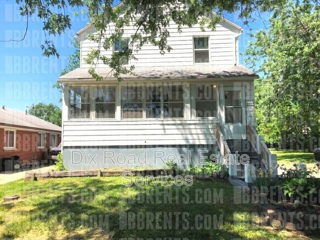 Primary Photo - 2237 Nomad Ave