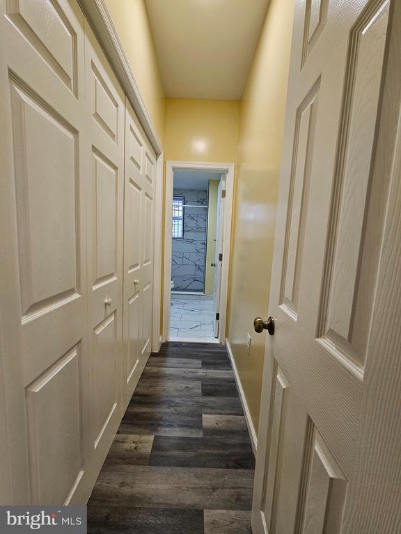 Building Photo - 1535 N 60th St