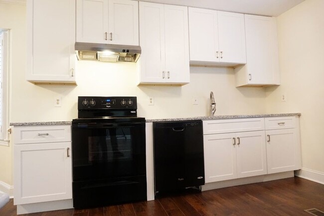 Building Photo - 4BR/4BA Home in Echo Farms!  $2,600/month ...