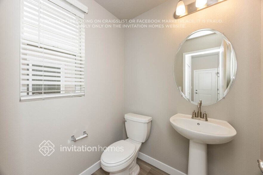 Building Photo - 13564 Nederland Dr