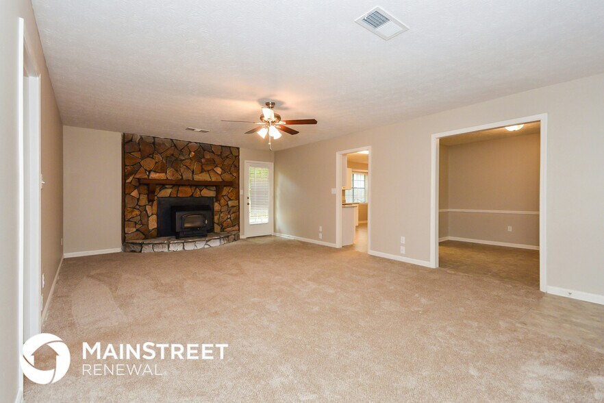Building Photo - 170 Southmoor Cir