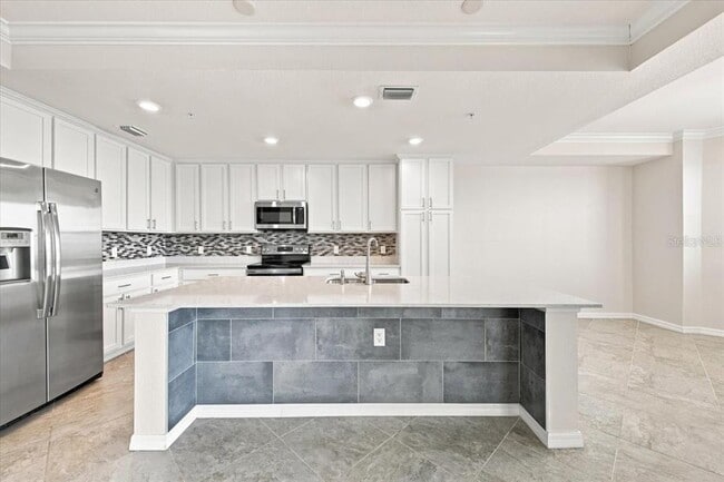 Building Photo - 920 Tidewater Shores Loop