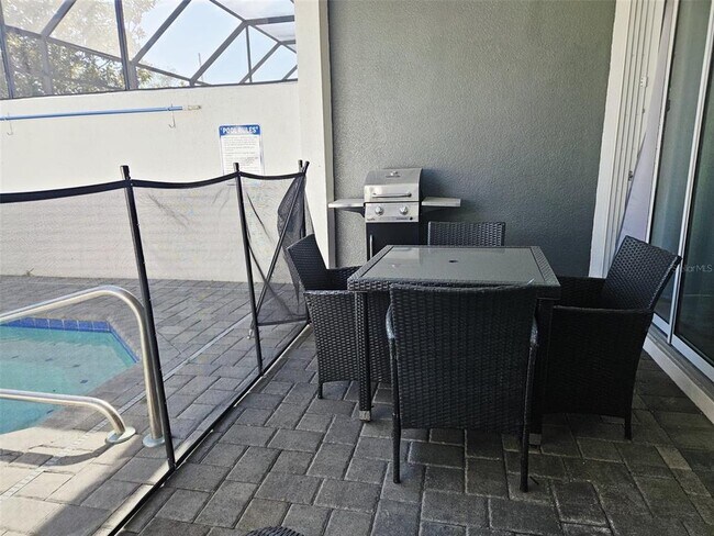 Building Photo - 386 Captiva Dr