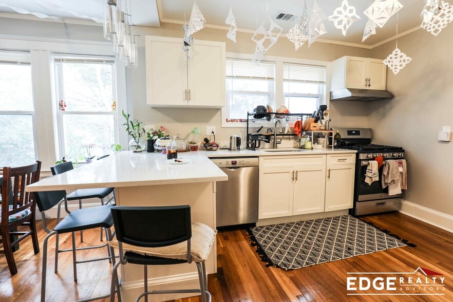 Building Photo - 36 Donnybrook Rd