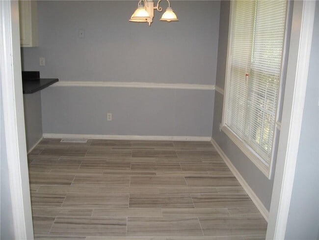 Building Photo - 1158 Olde Hinge Way