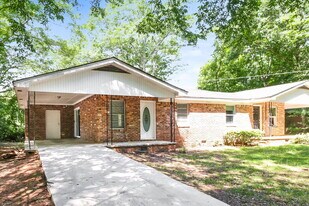 Building Photo - 5141 Hillside Dr NW