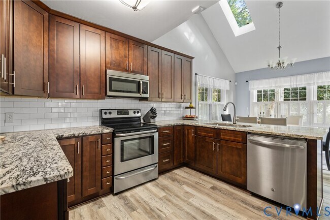 Building Photo - 12605 Jolly Pl