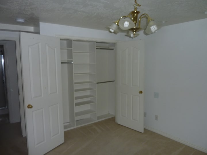 Building Photo - 8627 S Cima Dr