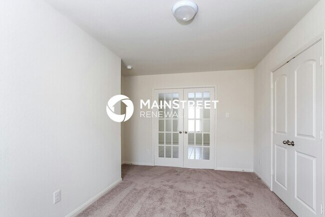 Building Photo - 4 Bedroom Pet-Friendly Home in Rosharon, TX with Main Street Renewal
