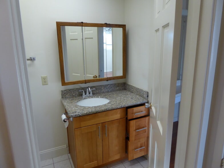 Main bathroom vanity - 3140 Neal Ave