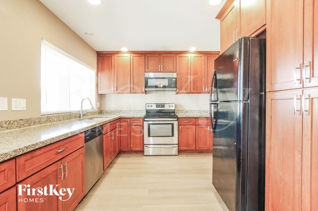 Building Photo - 12215 N 36th St