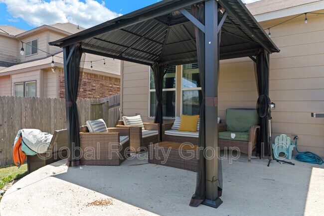 Building Photo - 27326 Trinity Cross