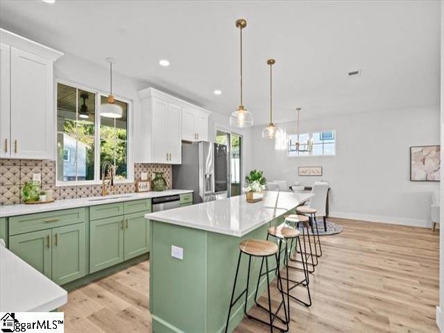 Building Photo - 339 Gower St