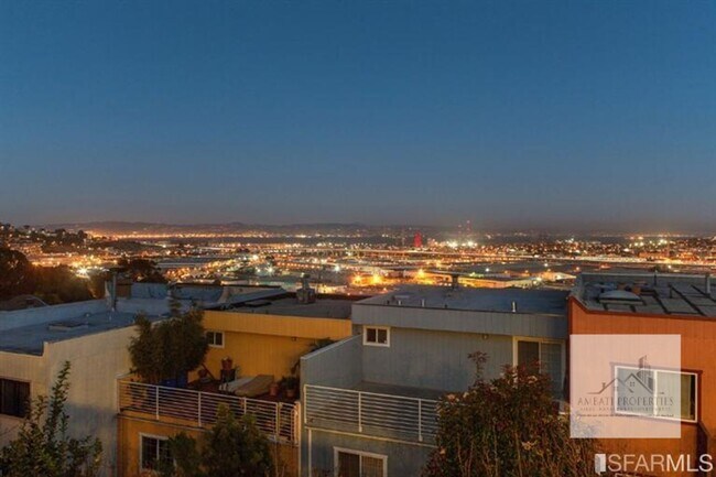 Building Photo - Bernal Heights Oasis: Stunning Renovated View Home with Modern Chic Open House Sunday 1/18 2-4