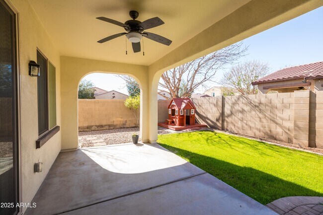 Building Photo - 3664 S Jasmine Dr