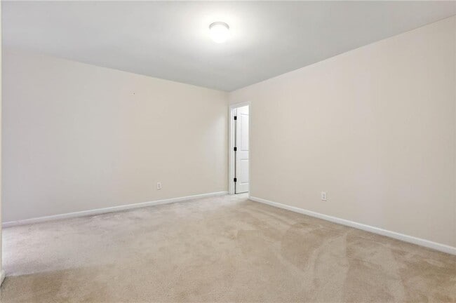 Building Photo - 13284 Warrensville Cove