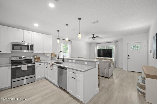 Building Photo - 973 Puryear St