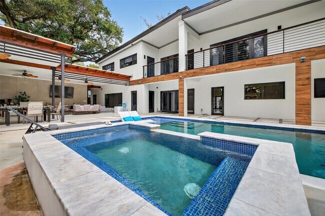 Building Photo - 3000 Riverland Rd