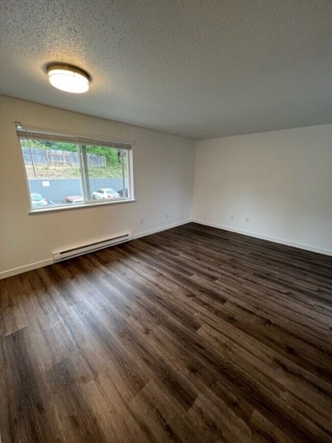 Interior Photo - Stateside Flats