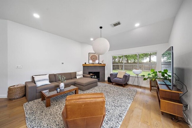 Building Photo - 20718 Cottondale Ct