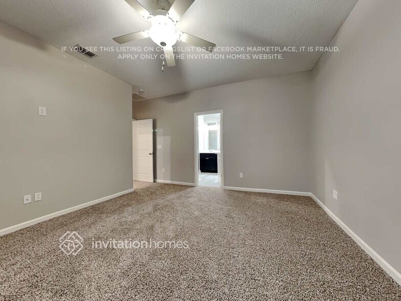 Building Photo - 11293 Oyster Creek Rd