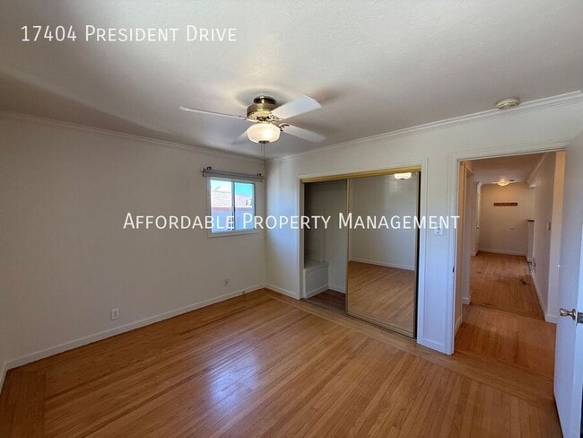 Building Photo - 17404 President Dr