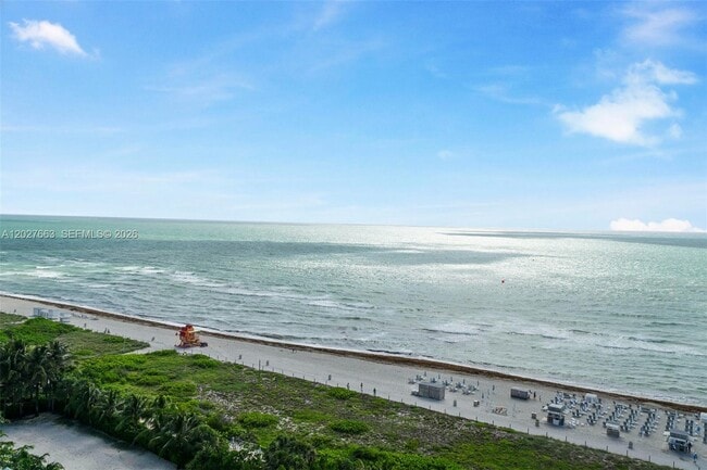 Building Photo - 2301 Collins Ave