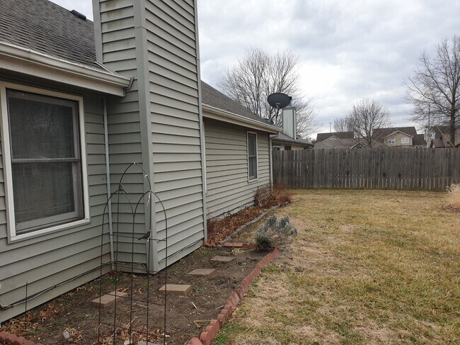 Building Photo - 2811 Winterbrook Cir