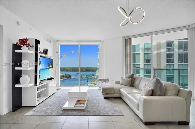 Building Photo - 250 Sunny Isles Blvd