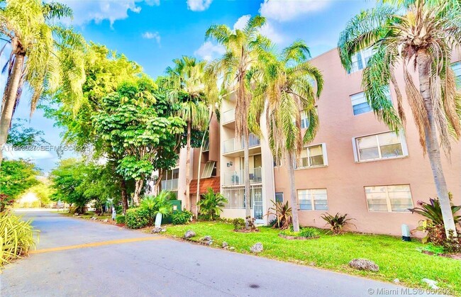 Building Photo - 8501 NW 8th St