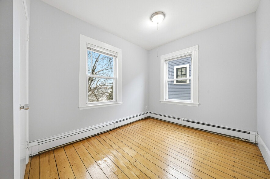 Office - 12 Osborne Street