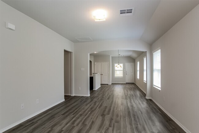 Building Photo - 22091 Cascade Mountain Dr
