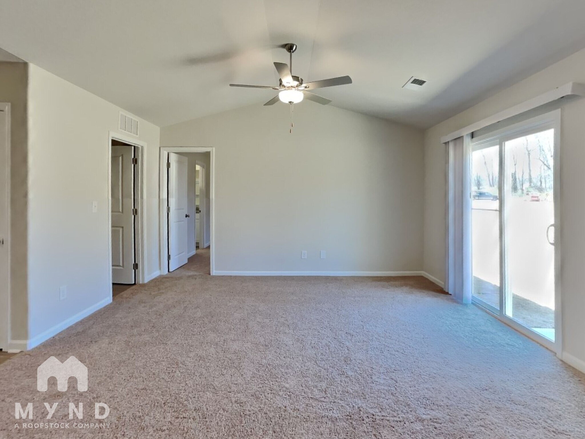 Building Photo - 365 Taverners Ln