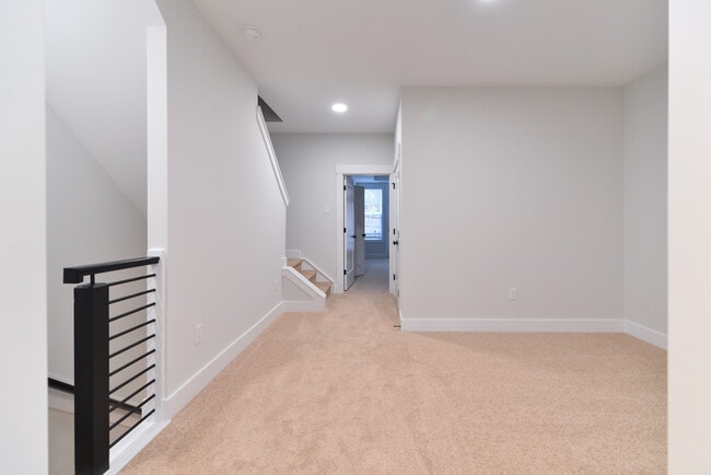 Building Photo - 4093 Elk Crk Ln