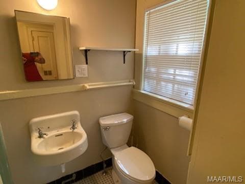 Building Photo - 329 Cloverdale Rd