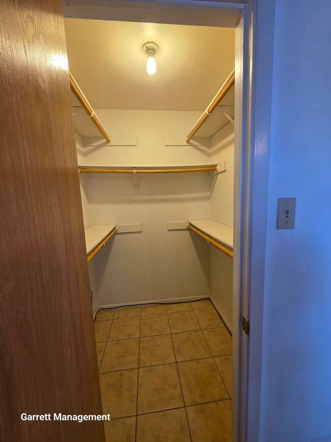 Building Photo - 1703 Taylor St