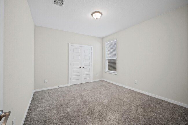 Building Photo - 3042 Schultz Manor Ln