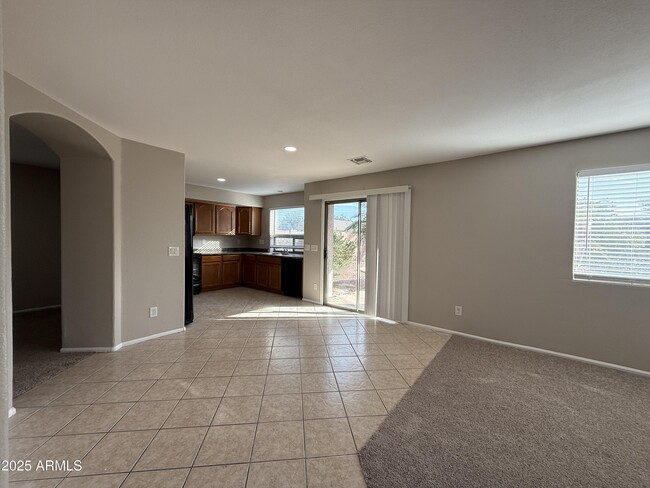 Building Photo - 29252 N Rosewood Dr