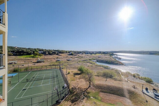 Building Photo - 3404 American Dr