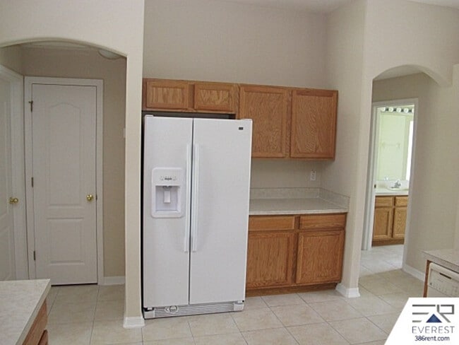Building Photo - 37 Sea Breeze Trail