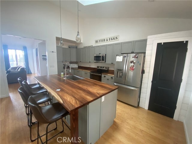 Building Photo - 18700 Oak Grove Rd