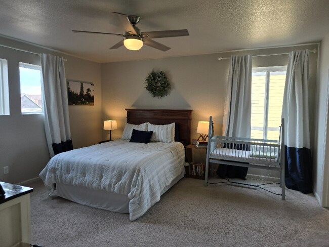 Building Photo - 310 Pavo Ct